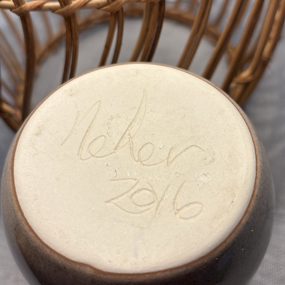 Clay in Motion Left Handed Handwarmer Tea/Coffee Ceramic Mug Signed Neher 2016 - Picture 3 of 5